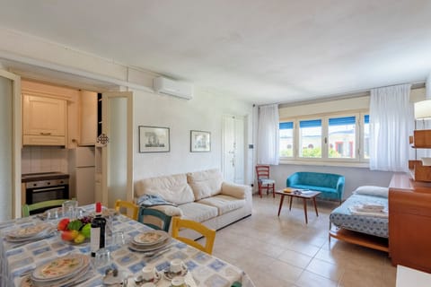 Living and dining room