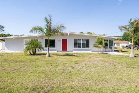 Welcome to Gem of Sarasota!