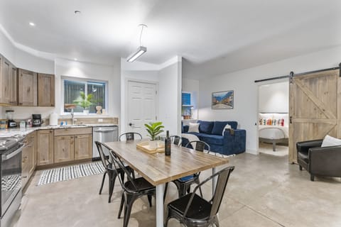 Long layout with heated concrete floors