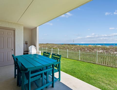 Welcome to Ocean Breeze West #104!