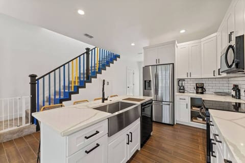 Chefs kitchen, fully stocked with everything you'll need to cook all meals. 