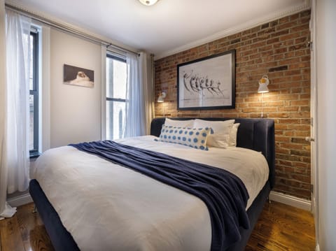 Master Bedroom - King Sized Bed. Sheets, linens, and down-filled comforters.