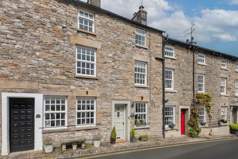 Weavers Cottage