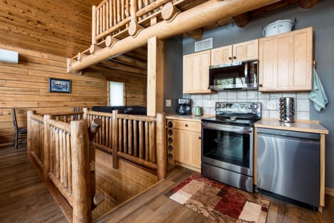 Drip coffee, pour over, and French press. Complementary coffee grounds, too!