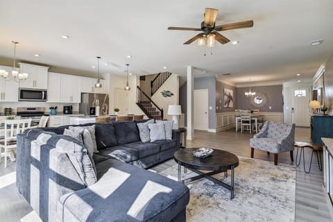 Main Level,Living Area,