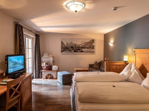 Romantiksuite, Short Stay - Hotel Der Kaprunerhof Hotel in Piesendorf