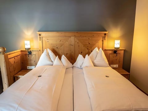 Romantiksuite, Short Stay - Hotel Der Kaprunerhof Hotel in Piesendorf
