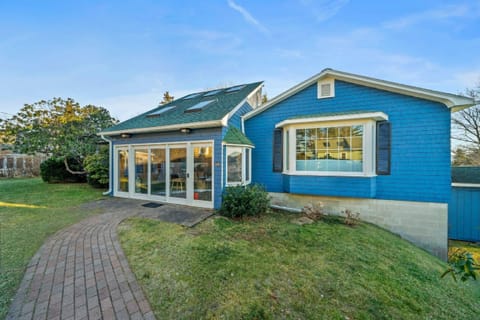 Outside of the house, view from front
