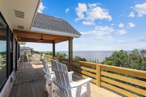Main Level,Deck,