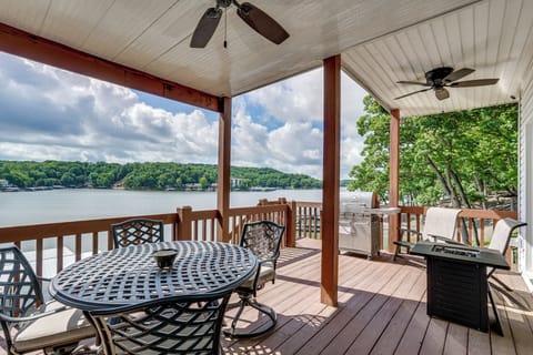 Lake Ozark Vacation Rental | 3BR | 2.5BA | 1,475 Sq Ft | 3 Steps Required