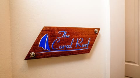 1106e48a-8cf9-4e6d-a081-09b2bc87150e