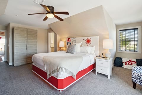 64W9thSt-KeenEyeMarketing-036