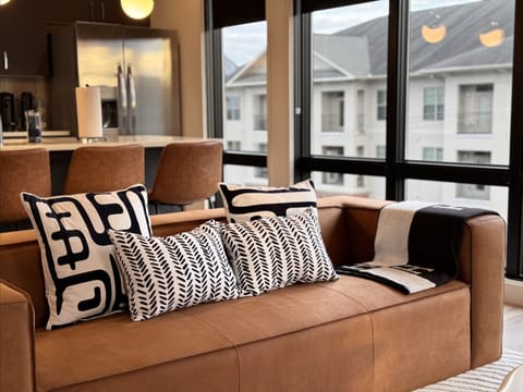 Luxury Open Floor Plan - Floor-to-ceiling windows with views of Nashville. 