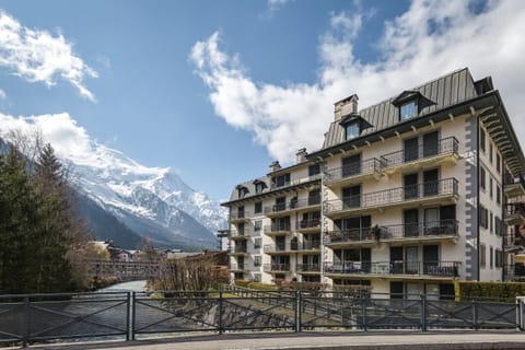 Les Terrasses, ground floor apartment, Chamonix town centre