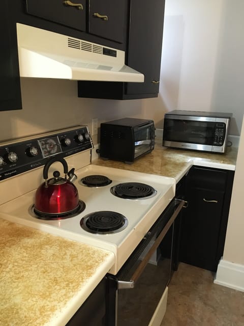 Our vintage stove is in great working order!