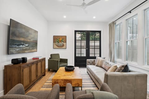 Living Room | Sitting Area with Natural Light | Second Floor