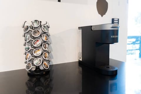 8c6ef936-40ae-45f3-a5d9-6b44905295f0