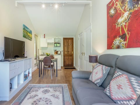 Open plan living space | Flaxpool Well Garden Room, Crowcombe, near Taunton