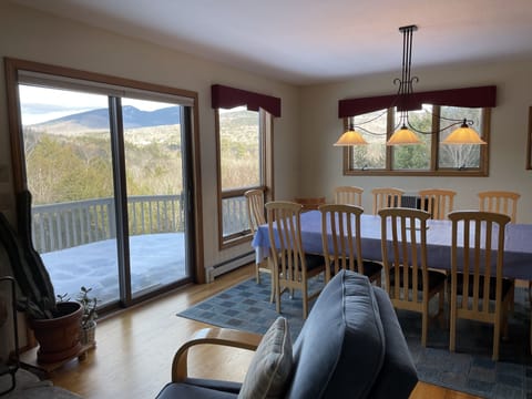 Dining Room table that seats 10
