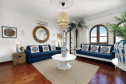 Livin Room with small balcony 