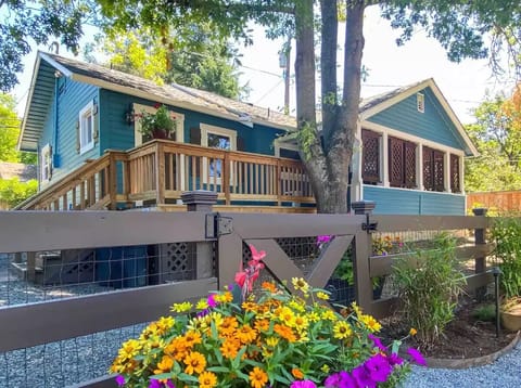 Cottage Front