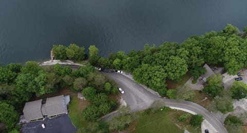 Neighborhood boat ramp 