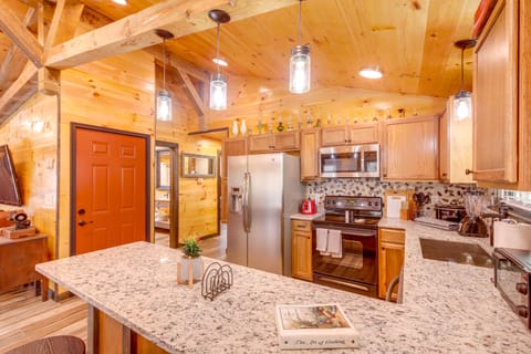 Kitchen | Cooking Basics | Coffee Maker | Blender | Toaster Oven | Microwave