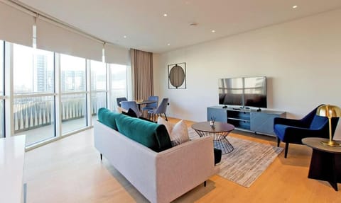 Elegant and Cozy Living area
