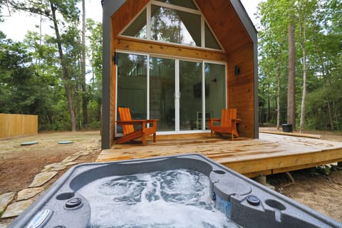 da9847ae-1cf4-4286-a8f5-3efdb8115e64