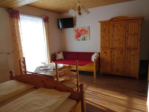 Dreibettzimmer, Kurzaufenthalt - Bio-bauernhof Vordergrubenbach Farm Stay in Salzburgerland