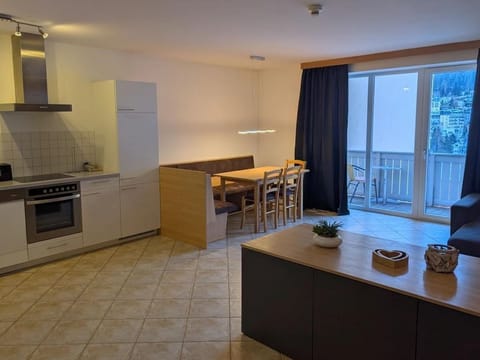 "roland" Panorama Lodge #2 - Das Schiller Apartment in Bad Hofgastein