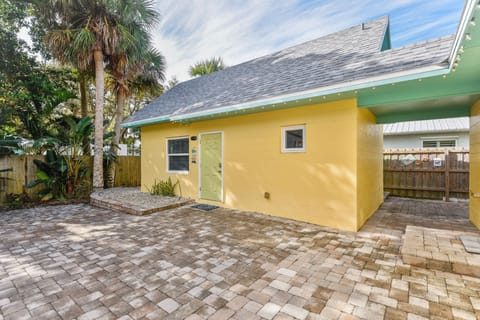 Exterior | Single-Story Studio | Mini-Split Heating & A/C | Free WiFi