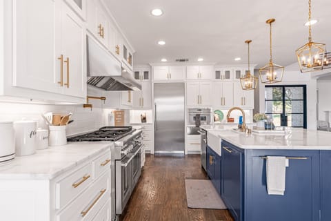 The kitchen is a dream - spacious and fully equipped