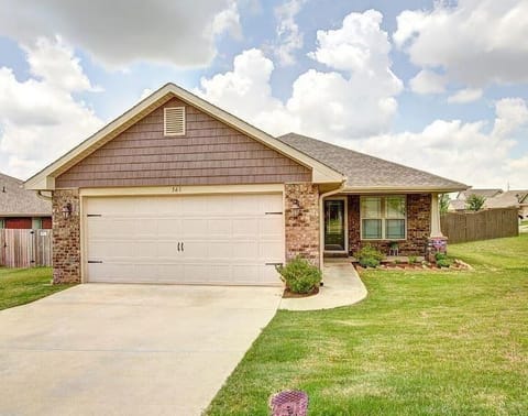 Nice, quiet, and maintained neighborhood!