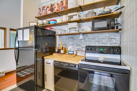 Kitchen | Coffee Maker | Toaster | Cooking Basics