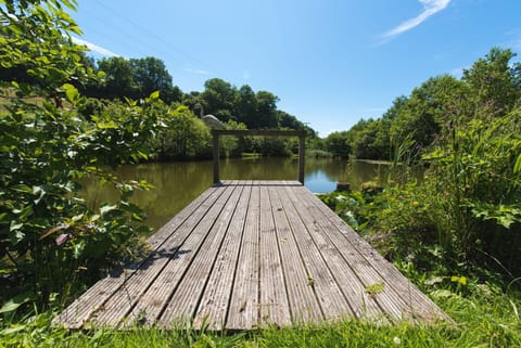 Jetty for private fishing lakes