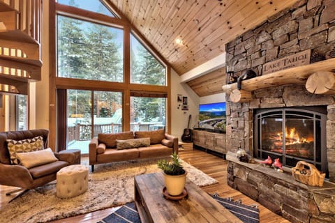 The spacious great room is the heart of the home, giving families and larger groups a comfortable place to gather after a day exploring Tahoe.