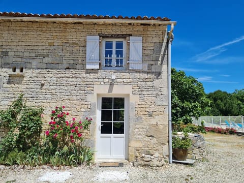 Façade de l'Aunis