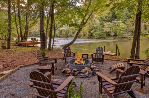 Gather around the firepit on the banks of the Coosawattee River