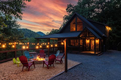 Outdoor wood burning fire pit