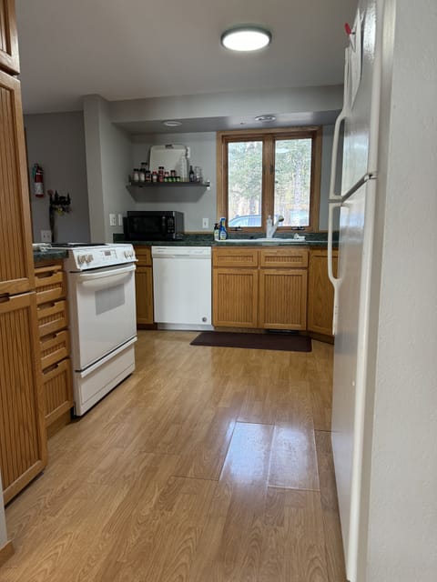 Fully equipped kitchen