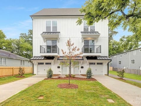 Our large and spacious townhome is located minutes from Uptown and is perfect for group stays.