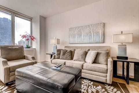Upper East Side New York 1 Bedroom Living Room