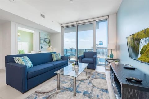 Miami Miami Beach 1 Deluxe Partial Ocean Vi Living Room