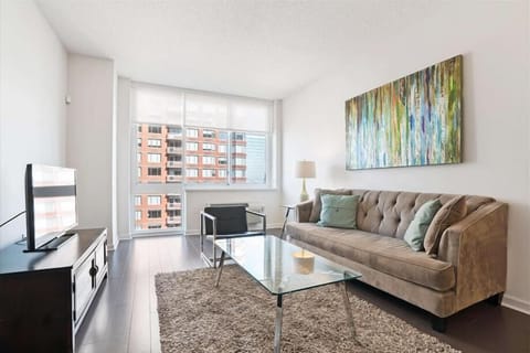 Jersey City 1 Bedroom Living Room