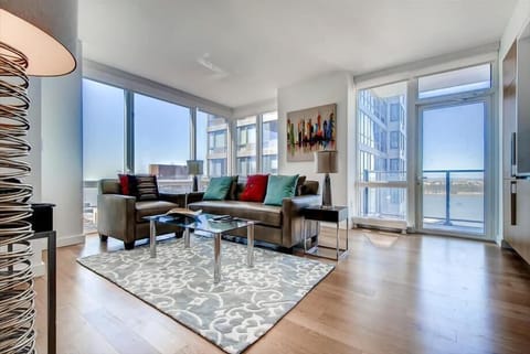 Midtown West New York 1 Bedroom Living Room