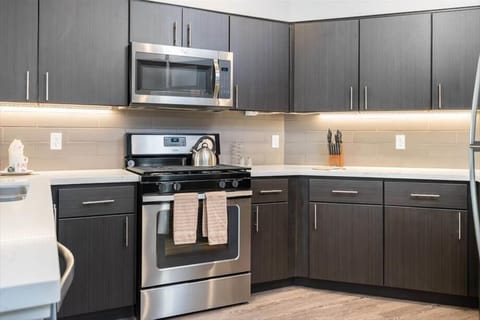 North Peninsula Menlo Park 1 Bedroom Kitchen