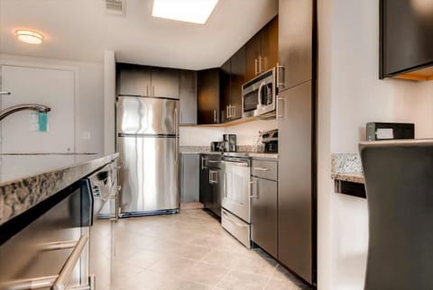 South Arlington Arlington 1 Bedroom Kitchen