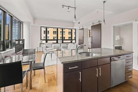 South Arlington Arlington 2 Bedroom Kitchen