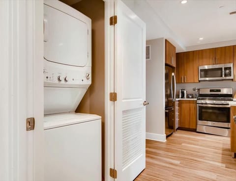 South Arlington Arlington 2 Bedroom Misc.